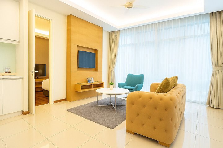Room 35 of 61