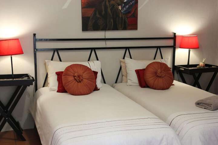 Room 14 of 28