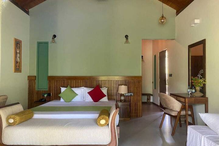 Room 20 of 77