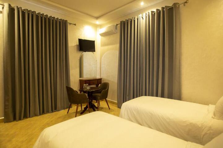 Hotel de paris