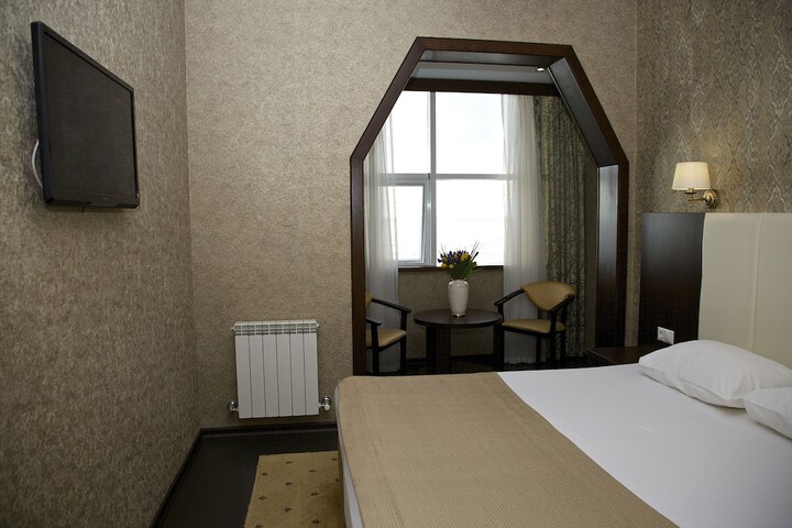 Room 21 of 72