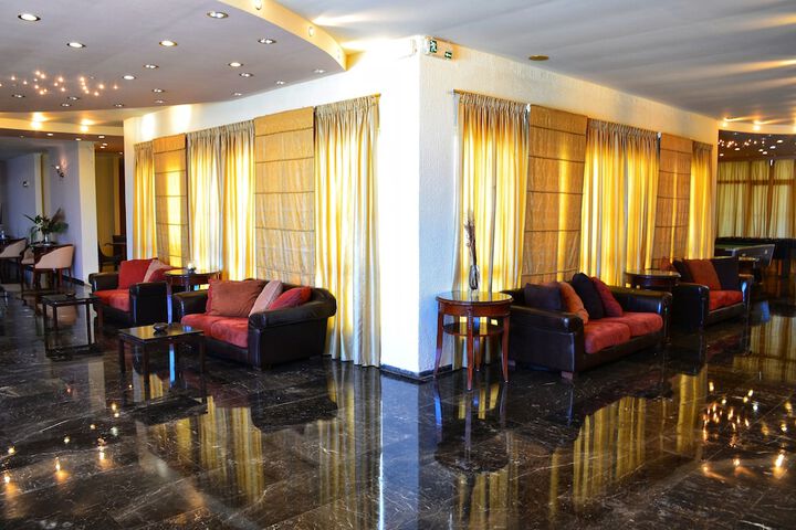 Hotel Interior 4 of 26