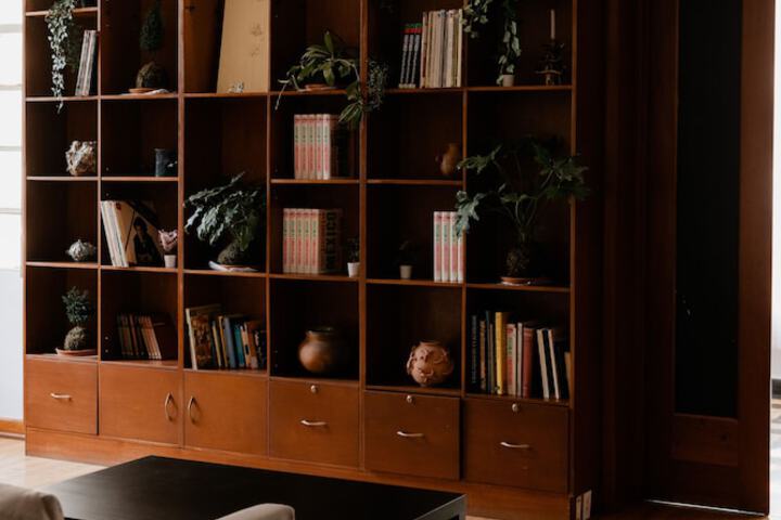 Room 33 of 50