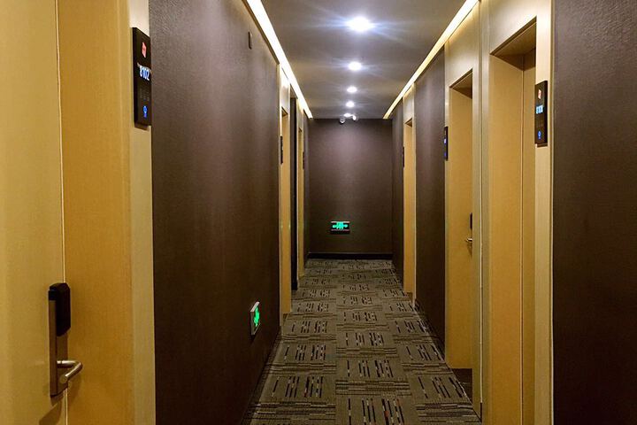 Hotel Interior 6 of 9