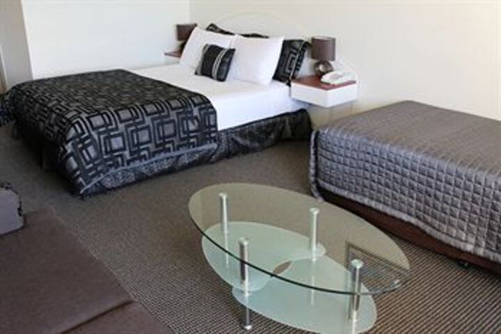 Room 20 of 32