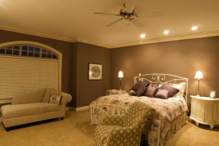 Sweet Dreams Luxury Inn