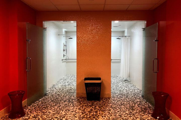 Vichy shower