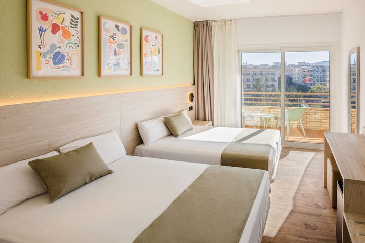 Room 6 of 94