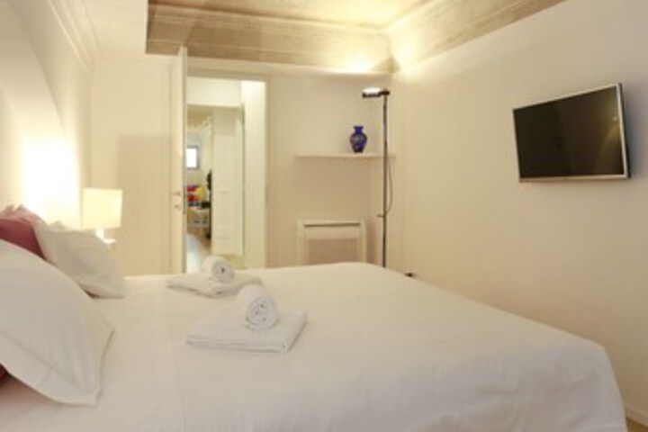 Room 20 of 23