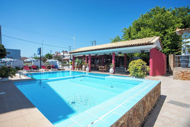 Pool 41 of 151