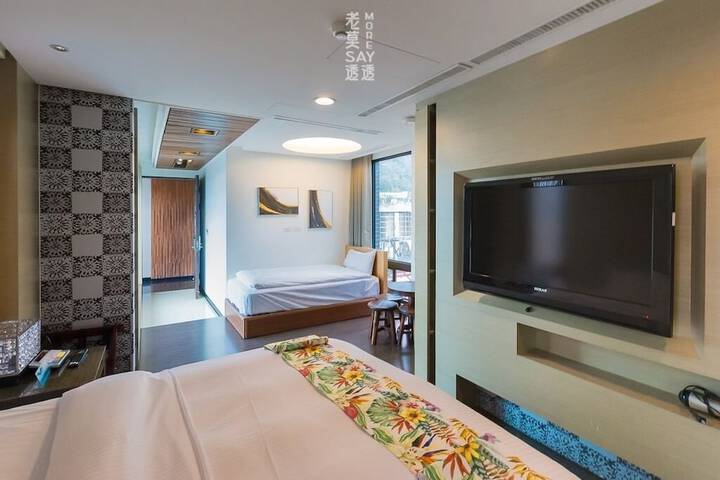 Room 15 of 63