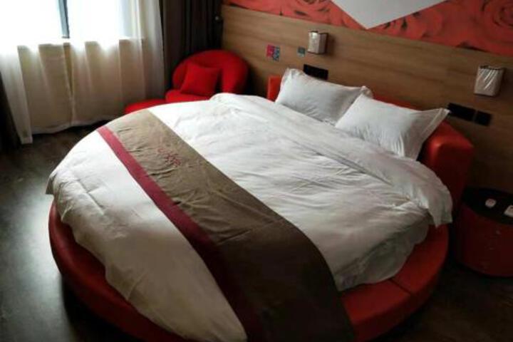 Thank Inn Plus Hotel Anhui Fuyang Yingdong Distric