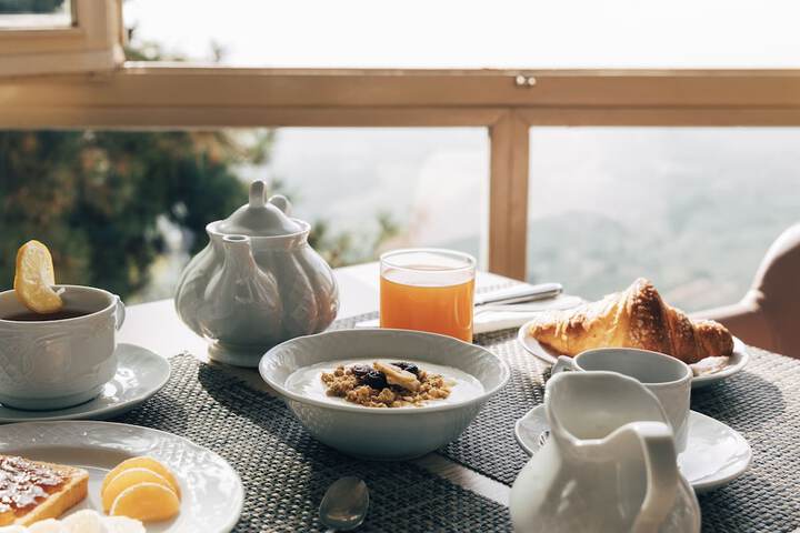 Breakfast buffet