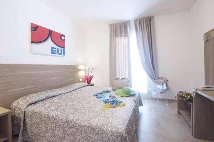 Room 5 of 55