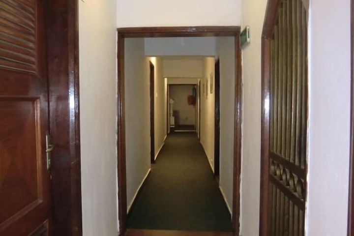 Ballroom/Hall 44 of 56