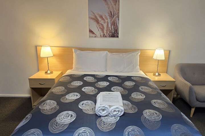 Room 19 of 45