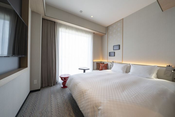 Room 15 of 40