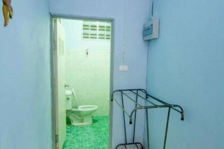 Room 19 of 29