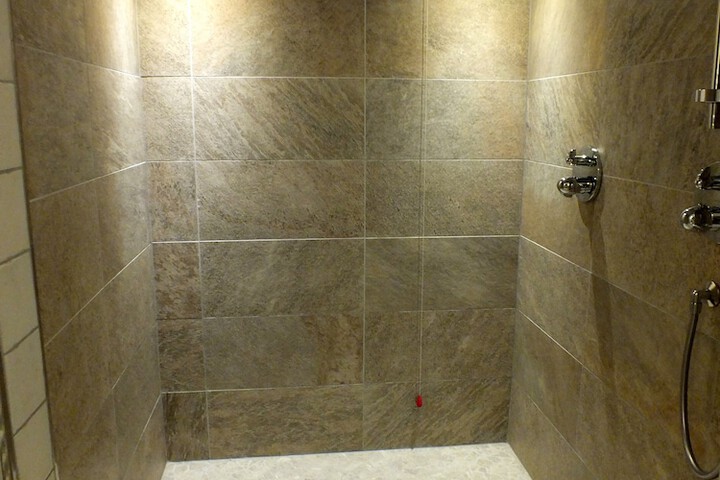 Room 25 of 57