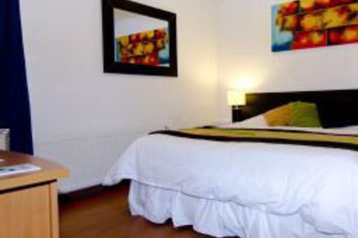 Photo 6