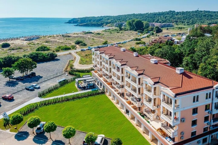 Green Life Antares Sozopol