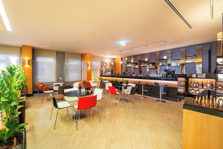 Hotel Lobby