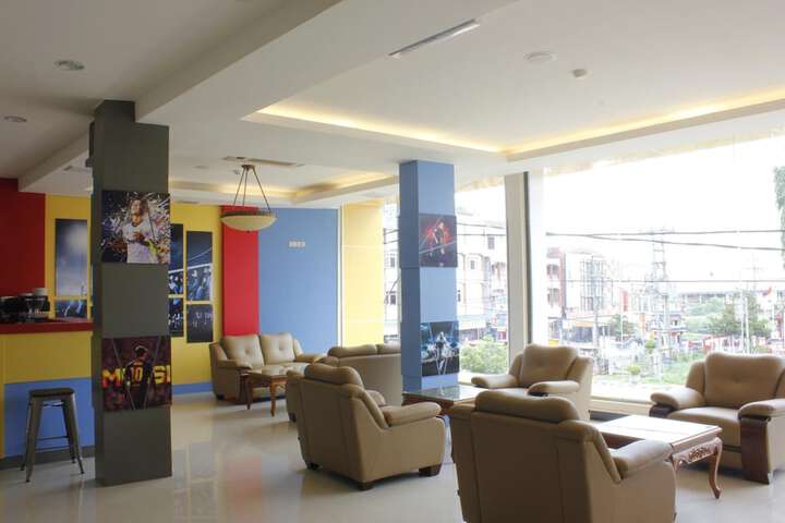 Hotel Interior 4 of 53