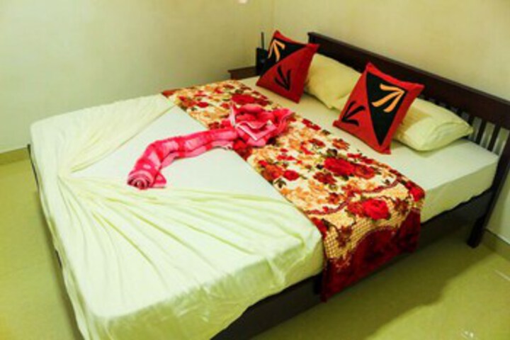 Room 11 of 20