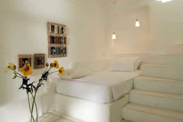 Room 28 of 118