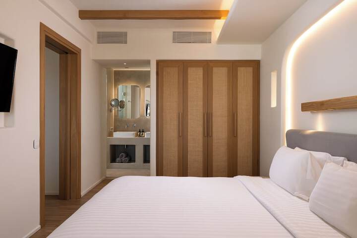 Room 30 of 107
