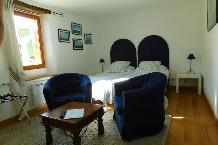 Room 21 of 36