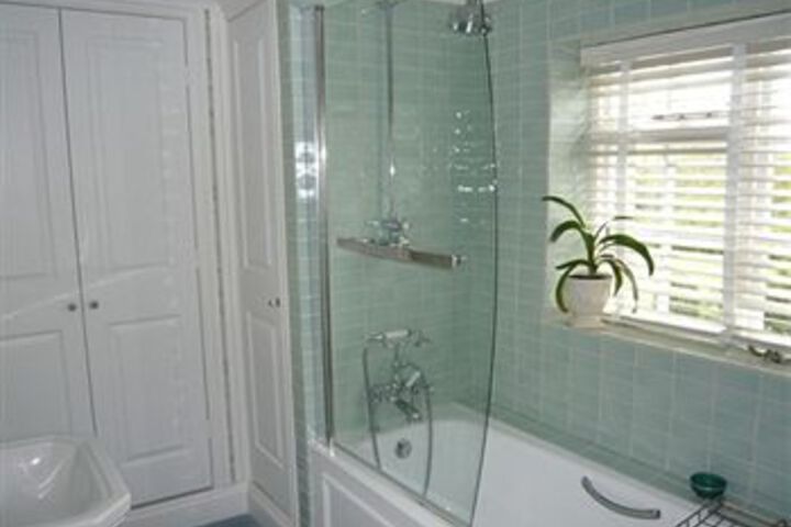 Room 2 of 13