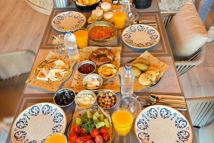 Dining 109 of 124