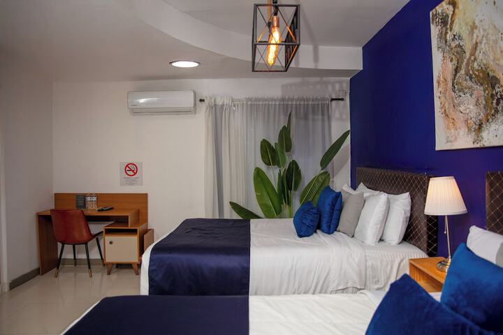 Room 46 of 79
