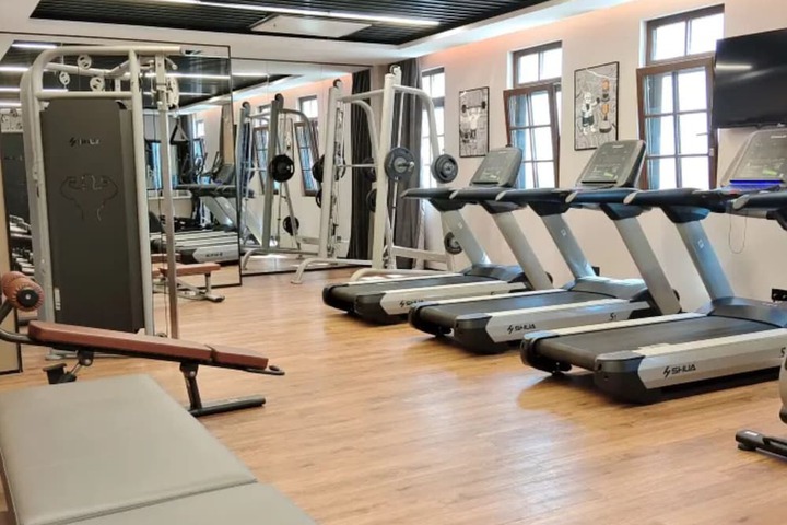 Health and Fitness 4 of 6