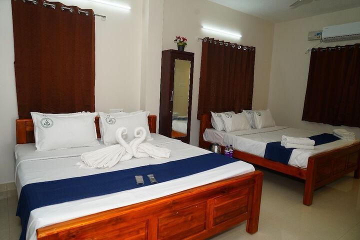 Room 4 of 24