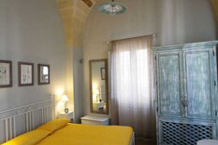 Room 28 of 41