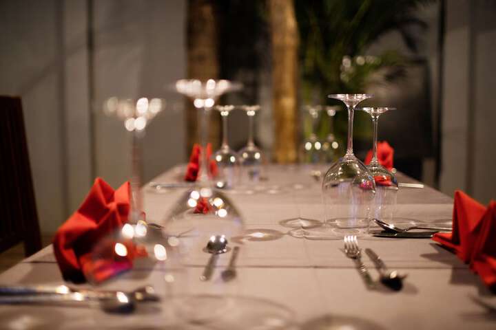 Dining 62 of 84