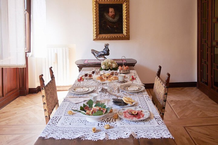 Breakfast/Coffee Service 37 of 70