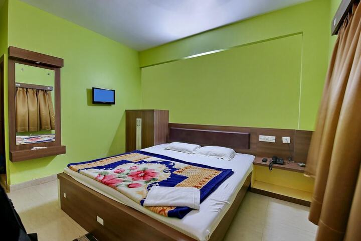 Hotel Rohini International