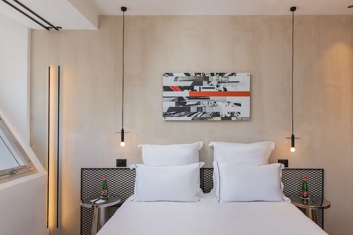 Room 11 of 51