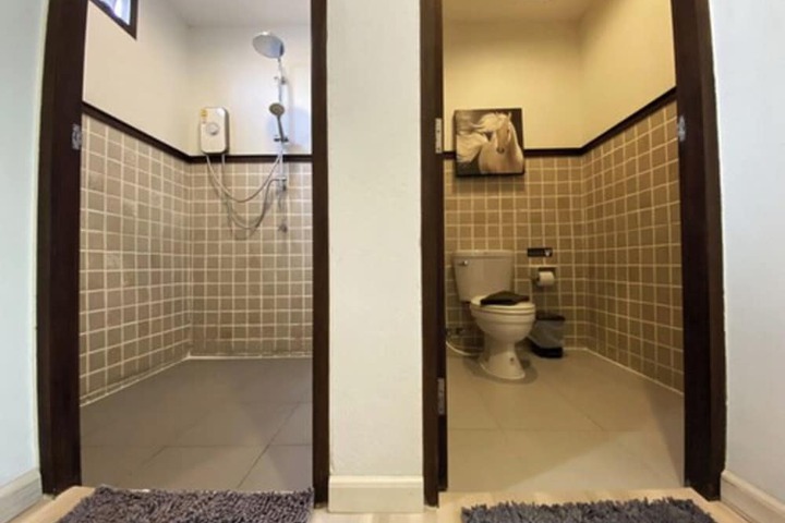 Room 55 of 94