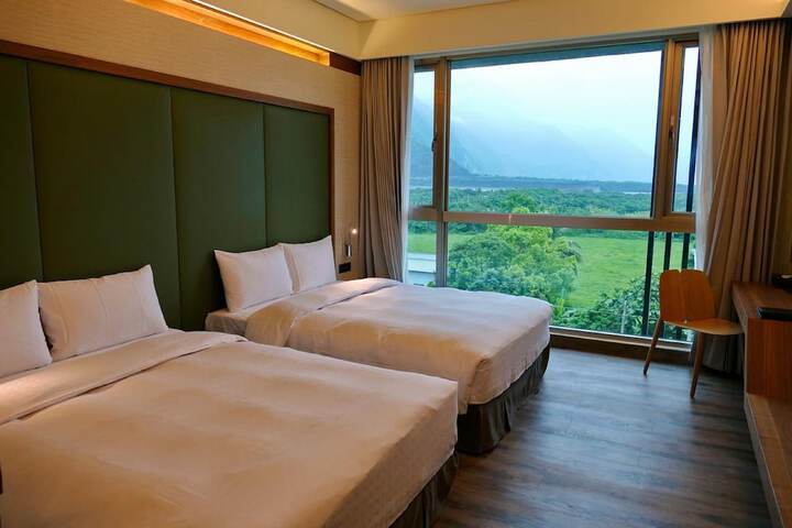 Room 27 of 60