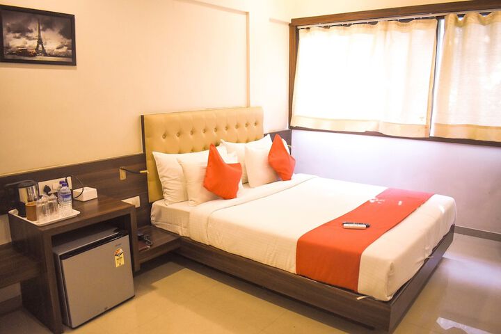 Room 6 of 57