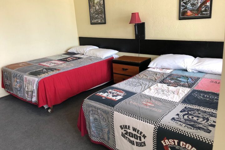 2 Double Beds (2 of 2)