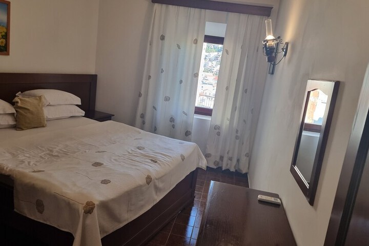 Room 29 of 263