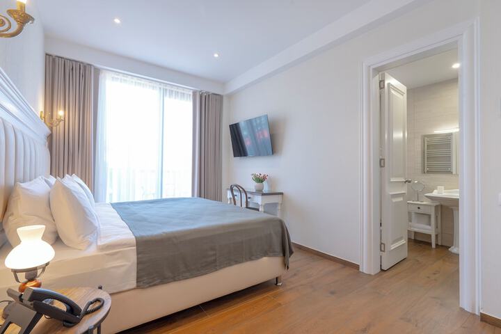 Room 21 of 60