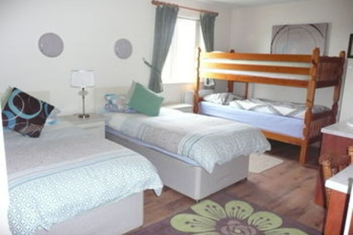 Room 9 of 21