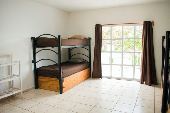 Room 26 of 73