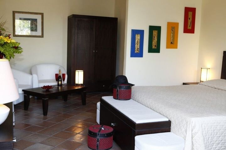 Room 5 of 42